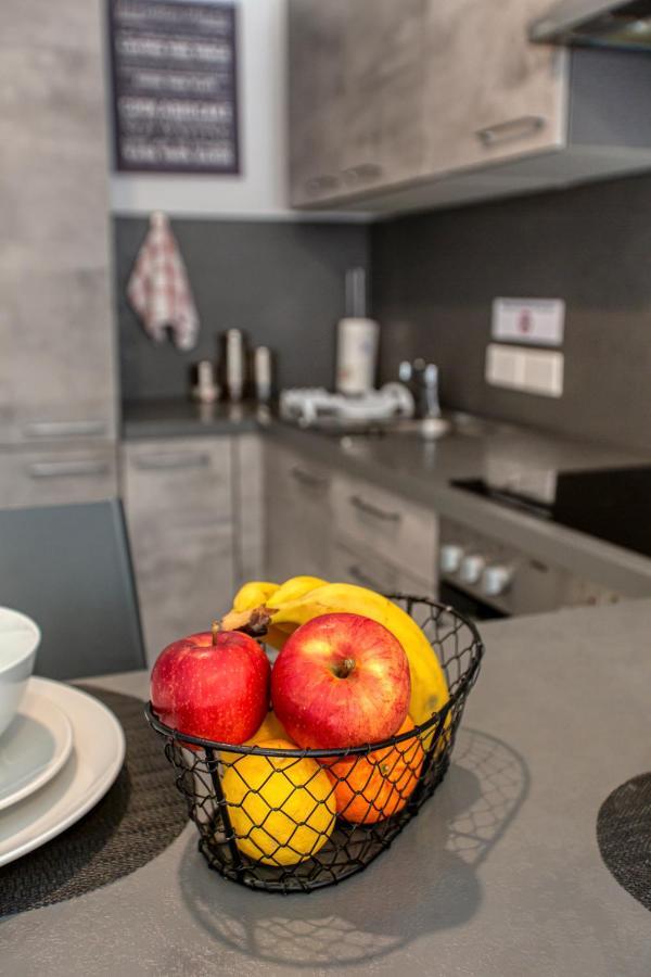 Entire Apartment For Your Holiday Tal-Hriereb المظهر الخارجي الصورة